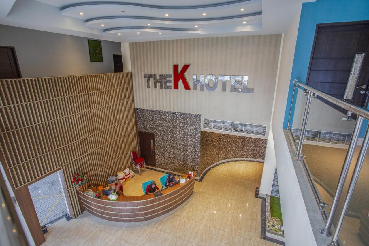 K Hotel Medan Exterior photo