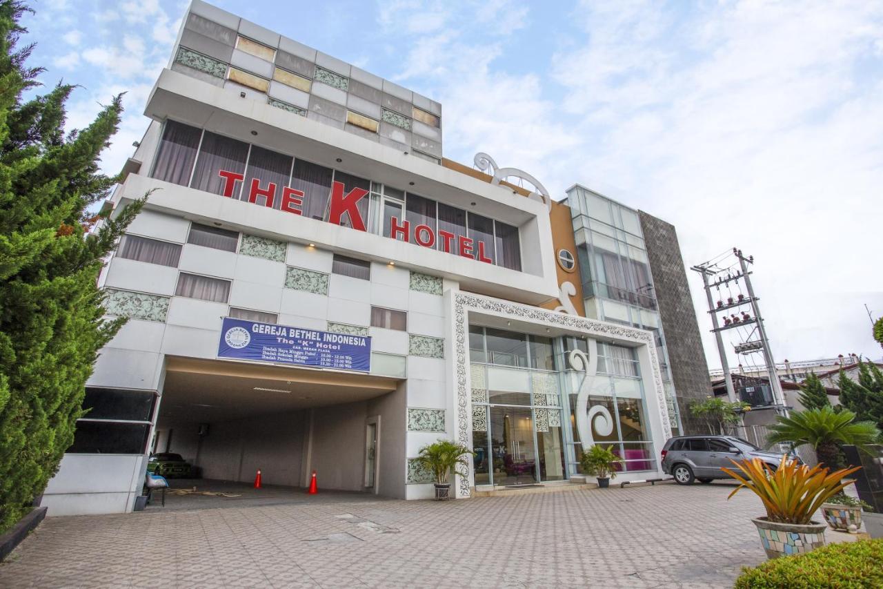 K Hotel Medan Exterior photo