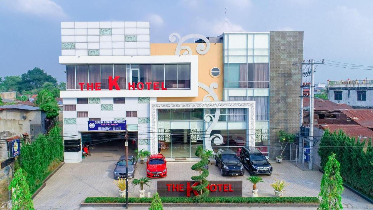 K Hotel Medan Exterior photo